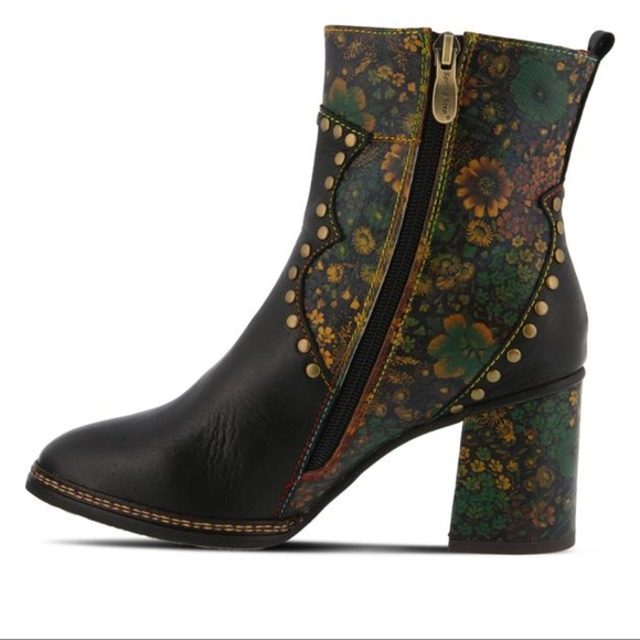 Lartiste Olevea Boot - Picture 3 of 3